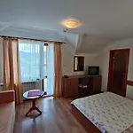 Boryka Family 3* Asikoria
