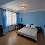 Boryka Family Hotel 3*