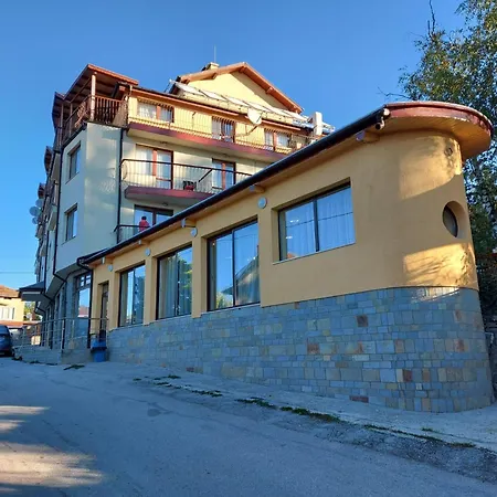 Boryka Family Hotel 3*