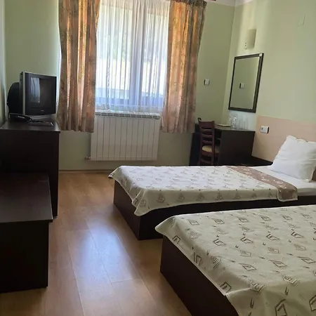 Boryka Family Hotel 3*