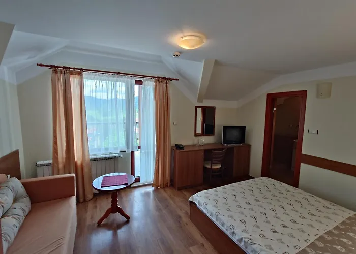 Boryka Family 3* Asikoria